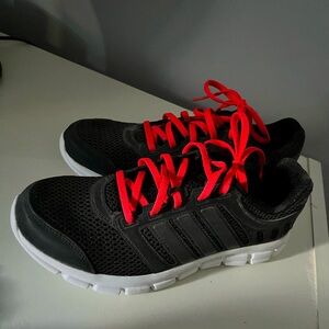 Women’s Adidas, Size 7.5, Black/white